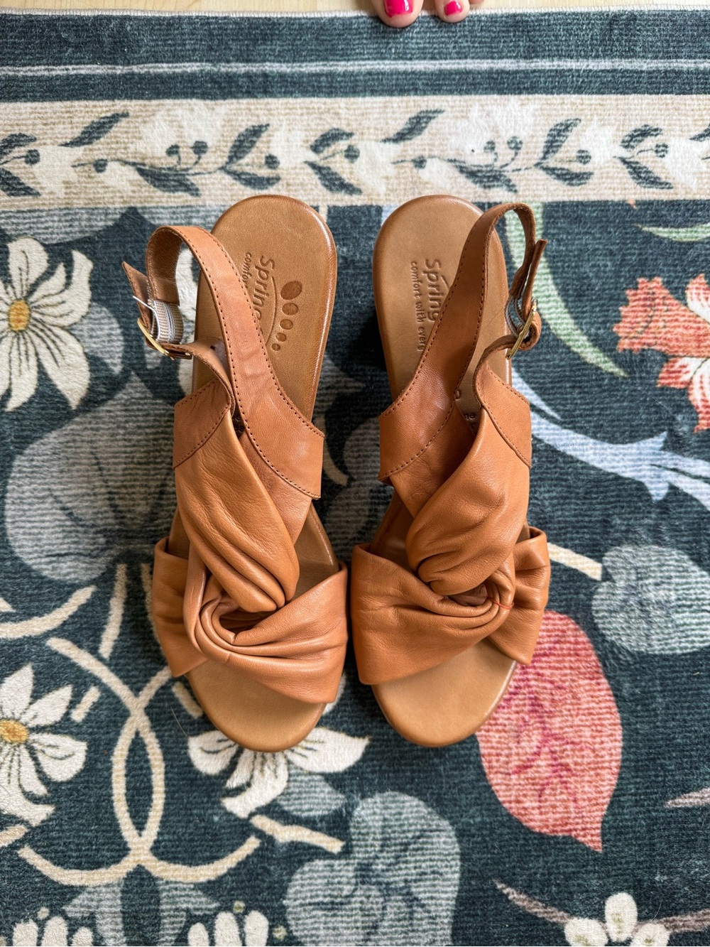 Spring Step Leather Knot Slingback Sandals in tan